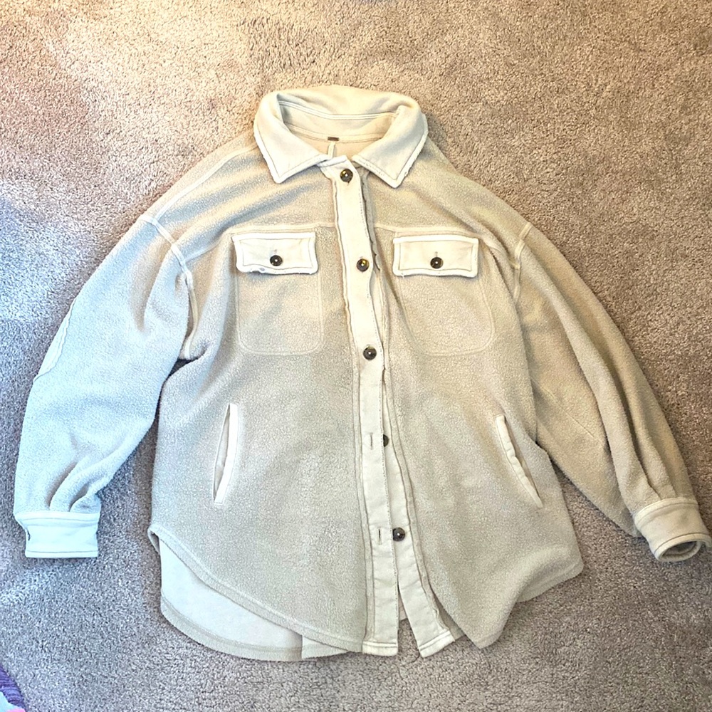 Free people Ruby Jacket (Shacket) cream color! Size small